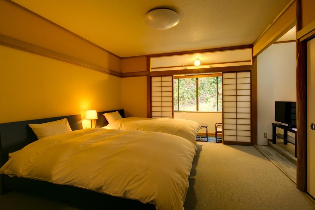 Yugawara-Onsen Komachikan Exteriör bild