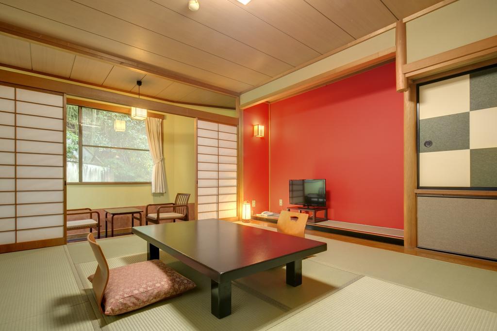 Yugawara-Onsen Komachikan Exteriör bild